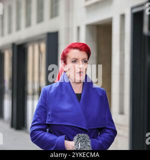 London, Großbritannien. November 2024. Louise Haigh, Labour Party, britische Verkehrsministerin, Abgeordneter Sheffield Heeley, spricht in der Morgenmedienrunde. Quelle: Imageplotter/Alamy Live News Stockfoto