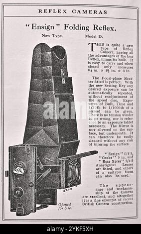 Die Faltreflexkamera von Fähnrich, Vintage-Werbung von 1916. Ensign war in den 1920er und 1930er Jahren der größte Kamerahersteller Großbritanniens Stockfoto
