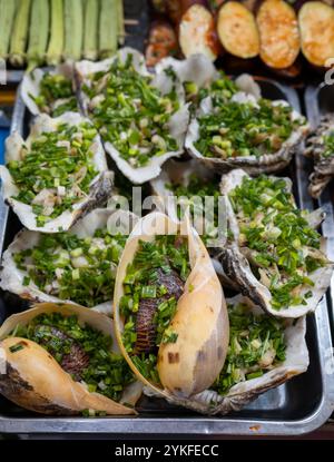 Fisch und Meeresfrüchte auf dem Nachtmarkt in Duong Dong Phu Quoc Island Vietnam Stockfoto