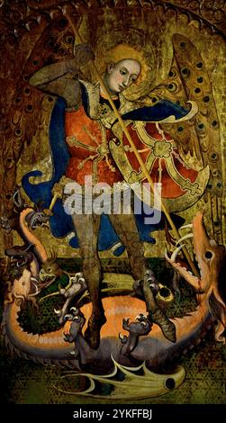 Retaule de Sant Miquel - Altar des heiligen Michael 1416 von Lluis Borrassà 1365-1425 15. Jahrhundert, Girona Fine Art Museum, Spanien, Spanisch, ( St. Michael , besiegend, Satan, Erzengel Michael stehend auf Satans Rücken, mit seinem rechten Fuß, während er einen Speer in der Hand hält, Devel, St. Michael, Erzengel, Verteidiger, der Kirche, Hauptgegner von Satan, und hilft Menschen in der Stunde des Todes, ) Stockfoto