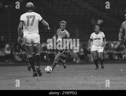 Gelsenkirchen, Deutschland. 31. Juli 2014. ARCHIVFOTO: Klaus FICHTEL wird am 19. November 2024 80 Jahre alt, Klaus FICHTEL, Deutschland, Fußball, FC Schalke 04, Action, s/W, Abschiedsspiel, QF ? Quelle: dpa/Alamy Live News Stockfoto