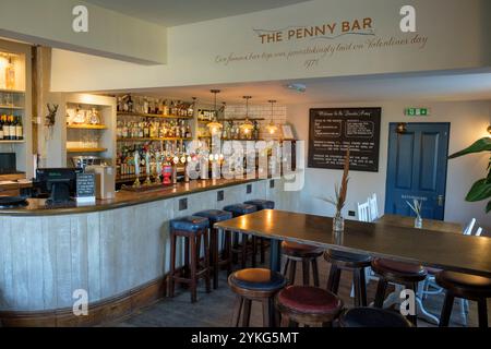 Kick Back Times - The Dundas Arms, Kintbury, Berkshire. Barney Stockfoto