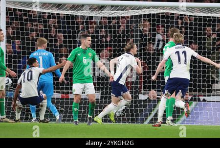 London, Großbritannien. November 2024. Conor Gallagher (Atletico Madrid) aus England feiert sein Tor während des Gruppenspiels der UEFA Nations League 2 zwischen England und Republic Ireland am 17. November 2024 im Wembley-Stadion in London Stockfoto