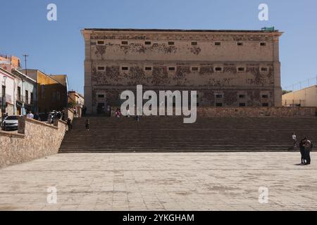 Guanajuato, Mexiko - 4. Februar 2024: Das Alhóndiga de Granaditas, eine historische Stätte und ehemaliges Getreidelager, heute das Regionalmuseum von Guanajuato Stockfoto