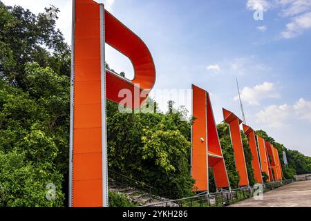 Pattaya Chon Buri Thailand 27. Oktober 2018 Pattaya City Namensschild Buchstaben auf dem Hügel in Pattaya Bang Lamung Amphoe Chon Buri Thailand in Southe Stockfoto