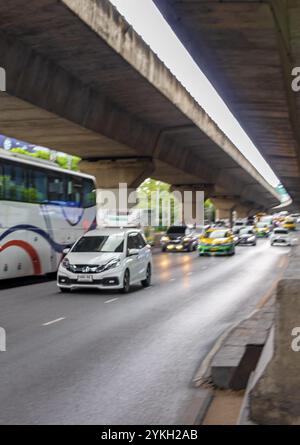 Bangkok Thailand 22. Mai 2018 Rush Hour mit starkem Verkehr in der Metropole Bangkok in Thailand Stockfoto