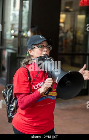 August 2024. Boston, MA. Aktivisten und besorgte Bürger versammelten sich vor dem McCormack Building vor dem Emergency Assistance Shelter Commi Stockfoto