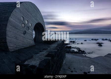 Auf Pico Island, Azoren, befindet sich die Cella Bar mit beeindruckender Architektur. Stockfoto