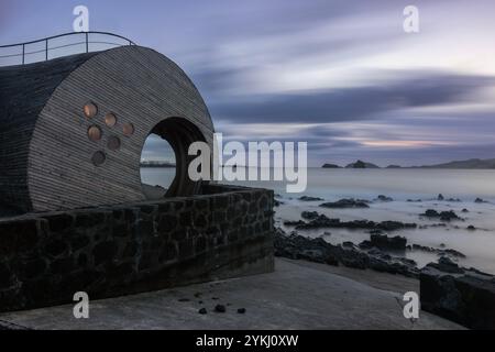 Auf Pico Island, Azoren, befindet sich die Cella Bar mit beeindruckender Architektur. Stockfoto