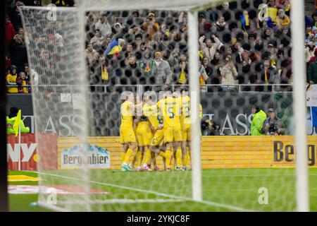 Der rumänische Kader feierte sein erstes Tor beim Fußballspiel der UEFA Nations League, der Liga C und der Gruppe C2 zwischen Rumänien und Zypern am 18. November 2024 in der Arena Nationala in Bukarest, Rumänien Stockfoto