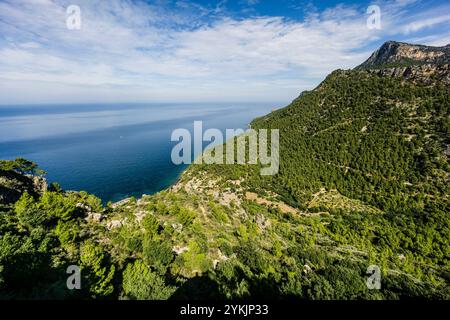 Valldemossa Marina, Tramontana Mountains, Mallorca, Balearen, Spanien. Stockfoto