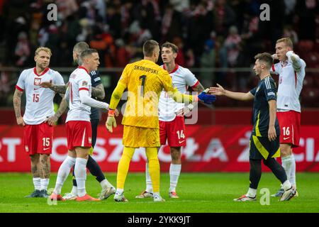 Warschau, Polen. November 2024. Die polnischen Spieler enttäuschten nach dem Spiel der UEFA Nations League, Liga A, Gruppe A1 zwischen Polen und Schottland im PGE National Stadium in Warschau, Polen am 18. November 2024 (Foto: Andrew Surma/ Credit: SIPA USA/Alamy Live News) Stockfoto