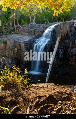 Foto gemacht im Gooseberry Falls State Park in der Nähe von Two Harbors, Minnesota, USA, an einem wunderschönen Herbstnachmittag. Stockfoto