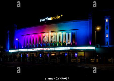 LONDON, ENGLAND: The Last Dinner Party Performing at Hammersmith Apollo with: Atmosphere Where: London, United Kingdom When: 17 Oct 2024 Credit: Neil Lupin/WENN Stockfoto