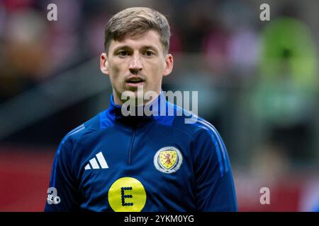 Warschau, Polen. November 2024. Ryan Gauld aus Schottland während des Spiels der UEFA Nations League, Liga A, Gruppe A1 zwischen Polen und Schottland im PGE National Stadium in Warschau, Polen am 18. November 2024 (Foto: Andrew Surma/ Credit: SIPA USA/Alamy Live News Stockfoto