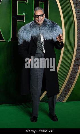 London, Großbritannien. November 2024. Jeff Goldblum bei der britischen Premiere von Wicked. London, Großbritannien, 18. November 2024. Foto: Stuart Hardy/ABACAPRESS. COM Credit: Abaca Press/Alamy Live News Stockfoto