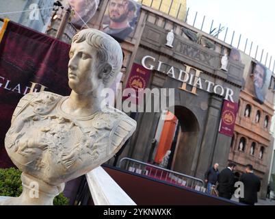 Los Angeles, USA. November 2024. Atmosphäre im GLADIATOR II Los Angeles Premiere im TCL Chinese Theatre in Hollywood, CA am Montag? November 2024. (Foto: Sthanlee B. Mirador/SIPA USA) Credit: SIPA USA/Alamy Live News Stockfoto