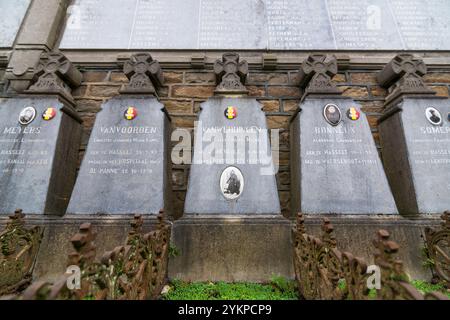 Alte Friedhofsstadt Hasselt in Belgien mit Kriegsgräbern aus dem Ersten Weltkrieg Stockfoto