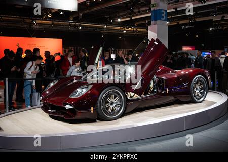 09-11-2024 Zürich, Schweiz. Pagani Utopia Hypercar im Zürcher Autosalon. Stockfoto