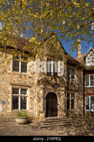 Großbritannien, England, West Sussex, Midhurst, North Street, altes Gymnasium Stockfoto