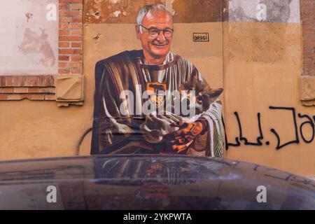 Rom, Rm, Italien. November 2024. Ansicht des Wandgemäldes, das Claudio Ranieri gewidmet ist und von dem Straßenkünstler ''Drugi'' im Stadtteil Testaccio in Rom geschaffen wurde (Foto: © Matteo Nardone/Pacific Press Via ZUMA Press Wire) NUR ZUR REDAKTIONELLEN VERWENDUNG! Nicht für kommerzielle ZWECKE! Stockfoto