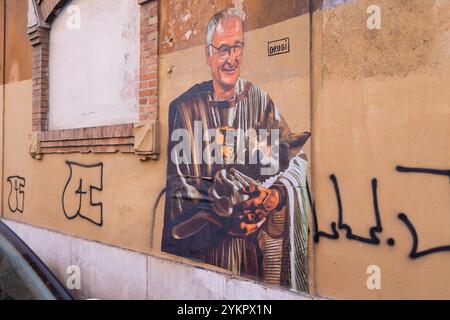 Rom, Rm, Italien. November 2024. Ansicht des Wandgemäldes, das Claudio Ranieri gewidmet ist und von dem Straßenkünstler ''Drugi'' im Stadtteil Testaccio in Rom geschaffen wurde (Foto: © Matteo Nardone/Pacific Press Via ZUMA Press Wire) NUR ZUR REDAKTIONELLEN VERWENDUNG! Nicht für kommerzielle ZWECKE! Stockfoto