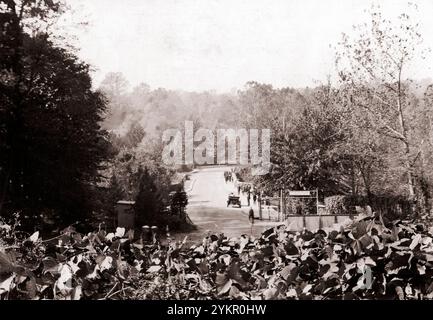 Vintage-Foto vom Osteingang des National Zoo in Washington, D.C. USA. 1919 Stockfoto