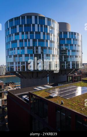 Portland Towers Bürogebäude wurde von Design Group Architects aus Aalborg Portland Silos im Stadtteil Nordhavn, Kopenhagen, Dänemark, Europa umgebaut Stockfoto