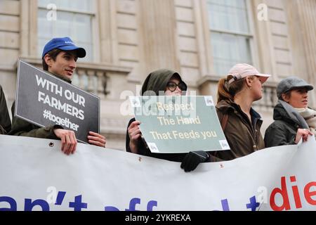London, Großbritannien. November 2024. Bauern protestieren gegen die Änderung der Erbschaftssteuer von Labour in Westminster. Quelle: Uwe Deffner/Alamy Live News Stockfoto