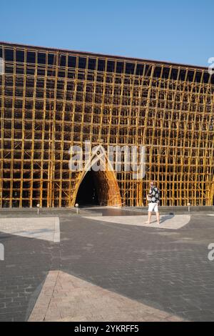 The Welcome Center oder The Legend of Bamboo von Vo Trong Nghia im Vinpearl Grand World Phu Quoc Island Vietnam Stockfoto