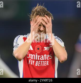 London, Großbritannien. November 2024. Chelsea / Arsenal - Premier League - Stamford Bridge - London. Martin Odegaard in Aktion. Bildnachweis: Mark Pain / Alamy Live News Stockfoto