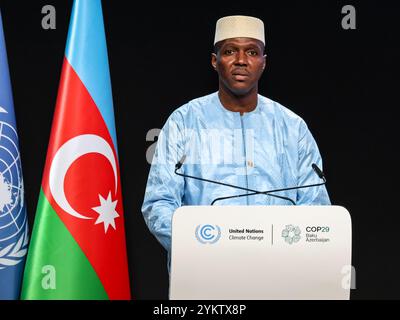 Baku, Aserbaidschan. November 2024. Abdoulaye Maiga, Staatsminister und Regierungssprecher Malis, gibt eine nationale Erklärung während des wiederaufgenommenen hochrangigen Segments im Plenarsaal von Nizami in der Blauen Zone während der UN-Klimakonferenz COP29 ab, einer Veranstaltung des UNFCCC im Olympiastadion von Baku. COP29, laufende Arbeiten konzentrieren sich auf die Suche nach sauberer Energie im CO2-Offset (Foto: Dominika Zarzycka/SOPA Images/SIPA USA) Credit: SIPA USA/Alamy Live News Stockfoto