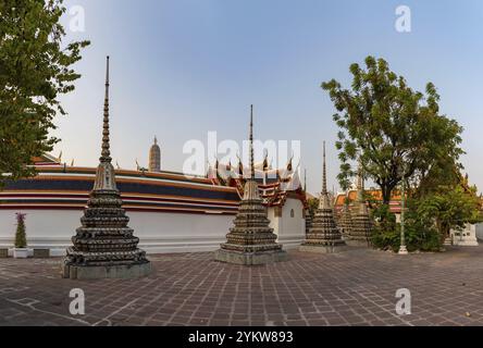 Ein Bild der Türme im Wat Pho Tempel Stockfoto