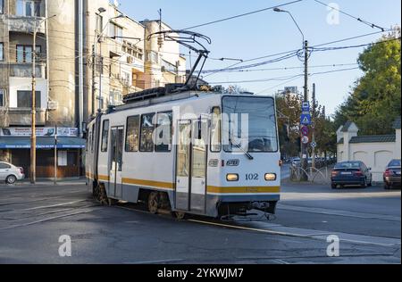 Ein Bild einer Bukarester Straßenbahn Stockfoto
