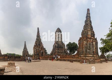 Ein Bild der zentralen Struktur des Tempels Wat Chaiwatthanaram Stockfoto