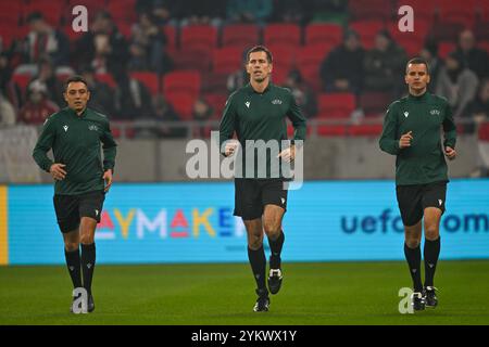 UEFA terna für das Spiel der UEFA Nations League zwischen Ungarn und Deutschland am 19. November 2024 im Stadion Puskas Arena Park in Budapest, Ungarn Stockfoto