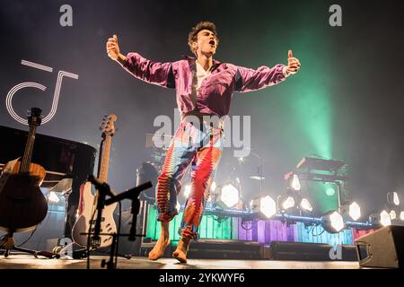 Jacob Collier trat am 18. November 2024 live in Oslo auf Stockfoto