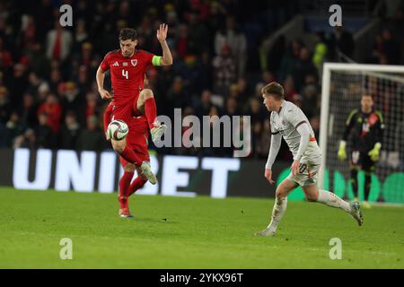 Cardiff, Großbritannien. November 2024. Ben Davies aus Wales in Aktion. Wales gegen Island, UEFA Nations League, Spiel der Gruppe H im Cardiff City Stadion am Dienstag, den 19. November 2024. Nur redaktionelle Verwendung. bild von Andrew Orchard/Andrew Orchard Sportfotografie/Alamy Live News Credit: Andrew Orchard Sportfotografie/Alamy Live News Stockfoto