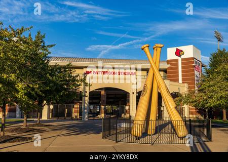 Louisville, KY - 3. Oktober 2024: Jim Patterson Stadium, Heimstadion des Baseballteams der University of Louisville. Stockfoto