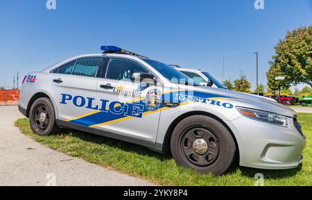 Louisville, KY - 5. Oktober 2024: Metro Louisville Police Vehicle in Louisville, KY Stockfoto