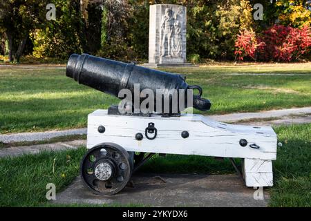 Kanone an der Fort George National Historic Site auf der Queen's Parade in Niagara-on-the-Lake, Ontario, Kanada Stockfoto