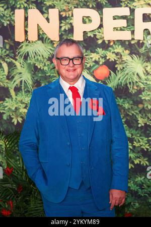 London, Großbritannien. Hugh Bonneville in Paddington in Peru Premiere. Leicester Square. November 2024. Ref:LMK430-S091124–001 Anfisa Polyushkevych/Landmark Media WWW.LMKMEDIA.COM. Stockfoto