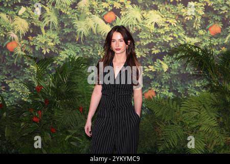 London, Großbritannien. Madeleine Harris in Paddington in Peru Premiere. Leicester Square. November 2024. Ref:LMK430-S091124–001 Anfisa Polyushkevych/Landmark Media WWW.LMKMEDIA.COM. Stockfoto