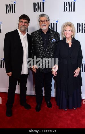 19. November 2024 - Nashville, Tennessee - . 2024 BMI Country Awards im Hauptquartier der BMI Music Row. (Kreditbild: © Dara-Michelle Farr/AdMedia via ZUMA Press Wire) NUR REDAKTIONELLE VERWENDUNG! Nicht für kommerzielle ZWECKE! Stockfoto