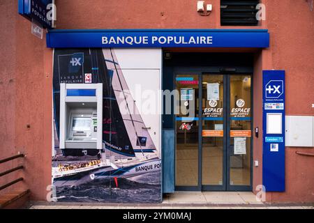 Banque Populaire Agentur in Collioure an der Cote Vermeille im Mittelmeer Département Pyrenäen-Orientales in der Region Occitanie von Fr. Stockfoto