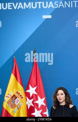 Madrid, Madrid, Spanien. November 2024. Isabel Diaz Ayuso, Präsidentin Madrids, nimmt am 20. November 2024 an der 85. Ausgabe des „˜Madrid Press Association Awards“ im Real Casa de Correos in Madrid, Spanien Teil (Foto: © Jack Abuin/ZUMA Press Wire). Nicht für kommerzielle ZWECKE! Stockfoto