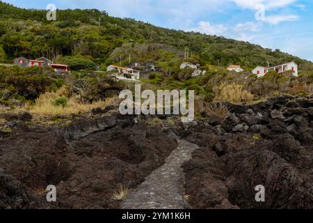 Die natürlichen Lavabecken in Ribeira Seca, Ribeiras, Lajes do Pico auf der Insel Pico auf den Azoren. Stockfoto