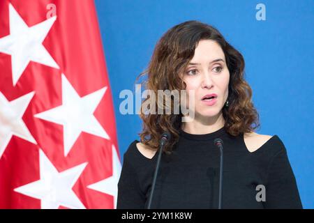 Madrid, Madrid, Spanien. November 2024. Isabel Diaz Ayuso, Präsidentin Madrids, nimmt am 20. November 2024 an der 85. Ausgabe des „˜Madrid Press Association Awards“ im Real Casa de Correos in Madrid, Spanien Teil (Foto: © Jack Abuin/ZUMA Press Wire). Nicht für kommerzielle ZWECKE! Stockfoto