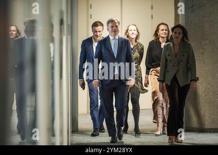 DEN HAAG - NSC-Chef Pieter Omtzigt ist zurück ins Repräsentantenhaus. Ab September saß er zu Hause auf ärztlichen Rat. ANP FREEK VAN DEN BERGH niederlande aus - belgien aus Stockfoto