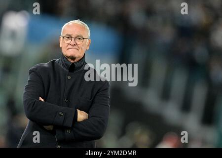 Roma, Italien. Dezember 2023. Foto Alfredo Falcone/LaPresse 02 Dicembre 2023 - Roma, Italia - Sport, calcio - Lazio vs Cagliari - Campionato italiano di calcio Serie A TIM 2023/2024 - Stadio Olimpico di Roma. Nella Foto: Claudio Ranieri (Cheftrainer Cagliari Calcio) Foto Alfredo Falcone/LaPresse 02. Dezember 2023 Rom, Italien - Sport, Fußball - Lazio vs Cagliari - italienische Fußballmeisterschaft der Serie A 2023/2024 - Olympisches Stadion în Rom. Auf dem Bild: Claudio Ranieri (Cheftrainer Cagliari Calcio) Credit: LaPresse/Alamy Live News Stockfoto